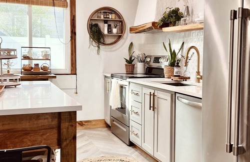 South Sarasota House | The Mango House Cozy Beach Cottage