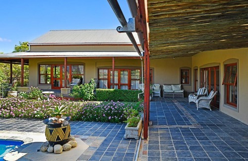 Franschhoek Villa | The Manor House at Roubaix Estate