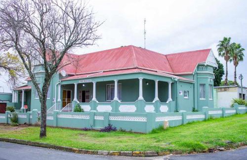 King William's Town Bed & Breakfast | The Manse