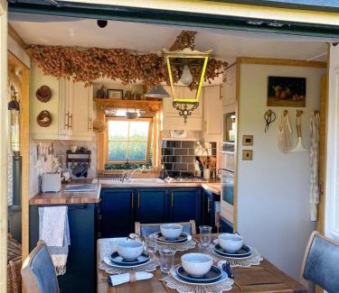 Loppington Ski Chalet | The Meadow Snug