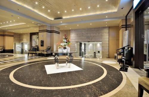 Sandown Hotel | The Michelangelo Towers