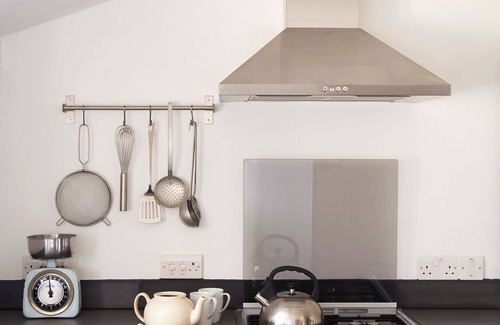 Bramfield Cottage | The Milking Parlour Sleeps up to 4 in 2 Bedrooms