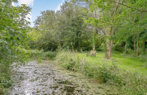Llangeler House | The Milking Parlour