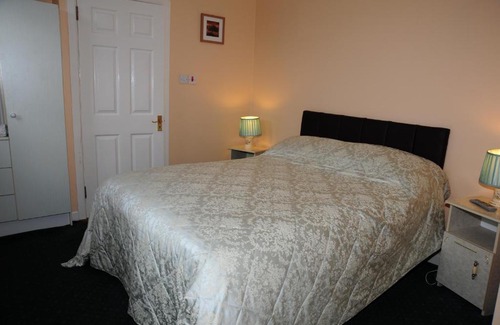 Athlone Bed & Breakfast | The Mill Bar