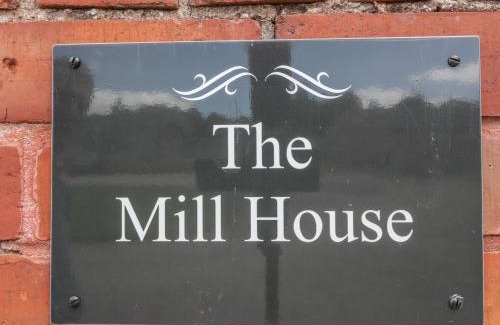 Alberbury House | The Mill House