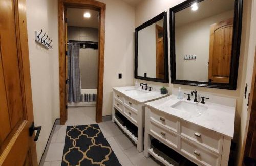 Harbor Village House | The Mine at Bear Lake
