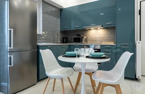 Pangrati Apartment | The Mint's Apartment Iofontos