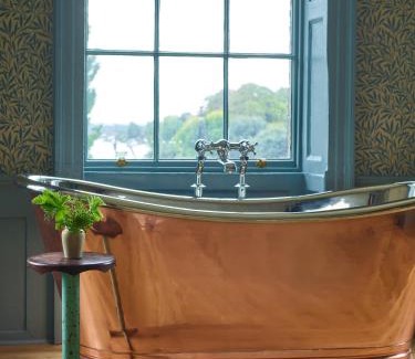 Richmond-upon-Thames Hotel | The Mitre, Hampton Court
