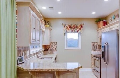 Goodlettsville House | The Monastery House - 5 Star R&R Nashville Retreat