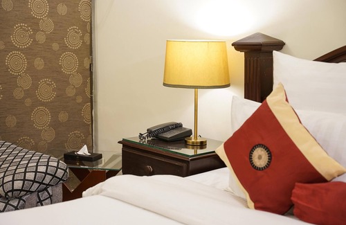 Lahore Hotel | The Monterey Grand Hotel