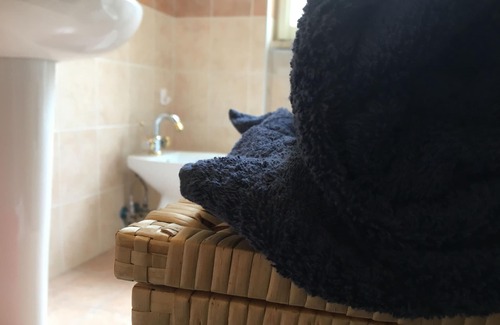 Ceriale House | The moon and the bonfire 009024-LT-0548