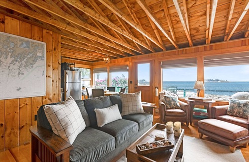 Tenants Harbor Cottage | The Moonlight Cottage: At The Water's Edge With Beaches And Atlantic Views