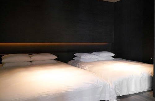 Suyeong-Gu House | The Moor Pool Villa