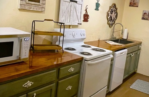 Tombstone House | The Moriah- An exquisitely decorated home with an 1800's look located in town.