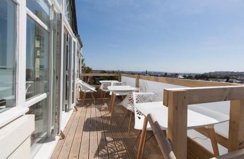 Barry Hotel | The Mount Rooms