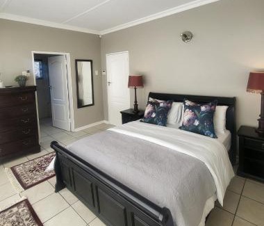 Queenstown Bed & Breakfast | The Mountain Lodge