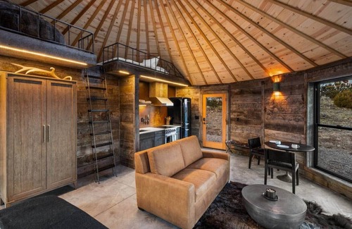 Emigrant Apartment | The Mountain Yurt (as ft. in Condé Nast)
