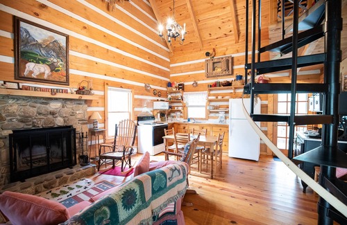 Otto Cabin | The Mountains are Calling! Visit Chinkapin Gap | Turnstone Log Cabins