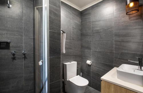 Mulgrave Hotel | The Mulgrave Motel