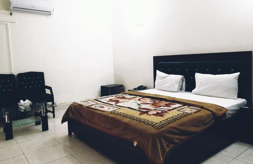 Clifton House | The Muslim Guest House