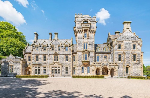 Newland Near Ulverston Apartment | The Myles Suite Stone Cross Mansion