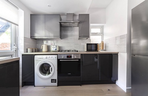 Brent Apartment | The Neasden Villas