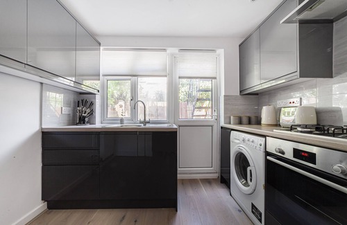 Brent Apartment | The Neasden Villas