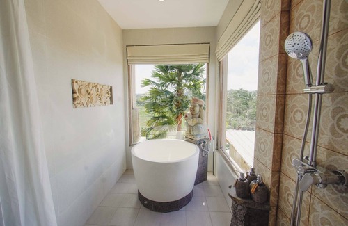 Taro Hotel | The Nenggala Suite