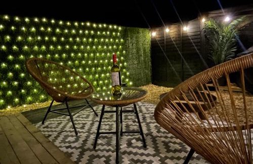 Robertsbridge Other | The Nest @The Outside Inn