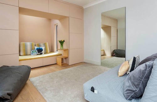 Harlesden House | The New Coach House, by Veeve