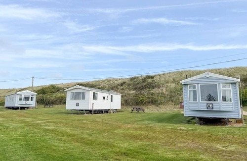 Irstead House | The new Delta is a two bed Caravan, with one double and one twin room.