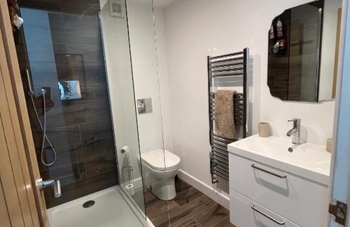 Boraston Apartment | The New House