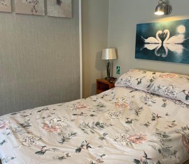 Cinderford Bed & Breakfast | The New Inn