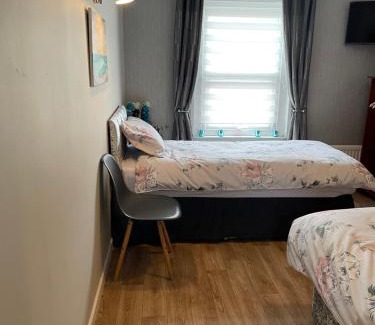 Cinderford Bed & Breakfast | The New Inn