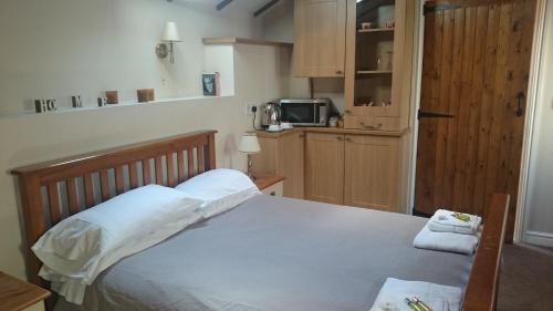 Margam Hotel | The New Swan Hotel