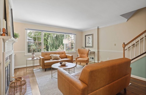 Old Town Alexandria House | The Nostalgic of Old Town