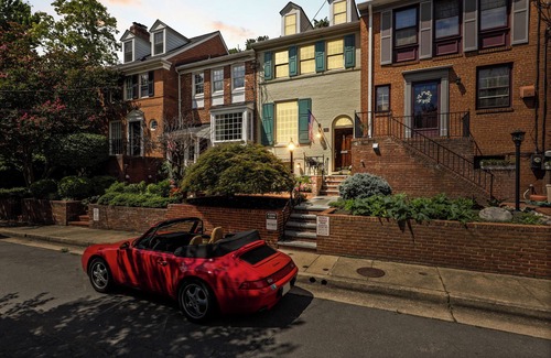 Old Town Alexandria House | The Nostalgic of Old Town