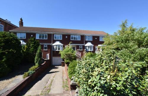 Southport House | The Nutshell