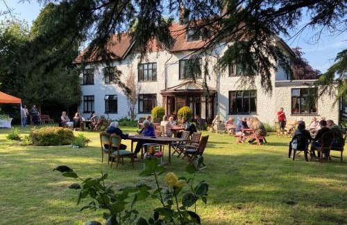 Ely House | The Nyton Guesthouse