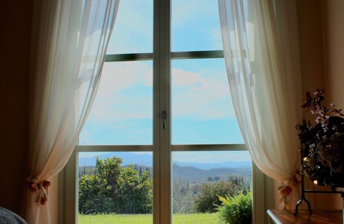 Torrita di Siena House | The Oak Tree House