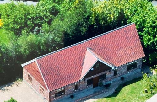 Child Okeford House | The Oaks - Uk33998