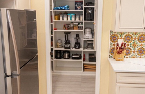 Floral City House | The Oasis - a tranquil retreat w/pool, hot tub and dry sauna