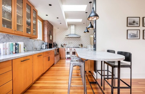 Seabright Apartment | The Oceanview: Private Gated Compound with Views