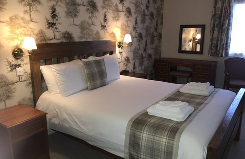 Warminster Hotel | The Old Bell Inn