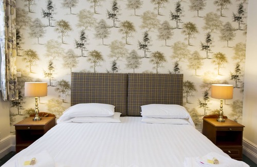 Warminster Hotel | The Old Bell Inn