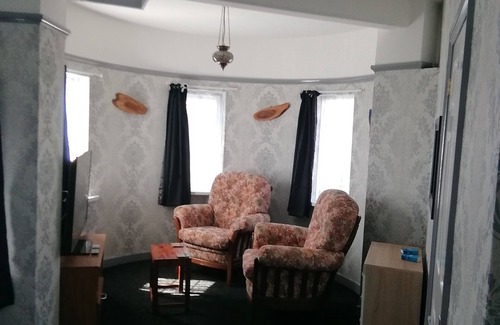 Weymouth Bed & Breakfast | The Old Castle