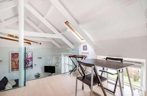 Truro House | The Old Chapel