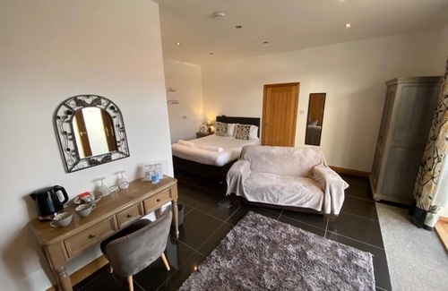 Yarm House | The Old Mill Rooms