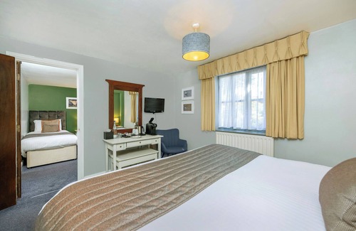 Glaston Hotel | The Old Pheasant Hotel