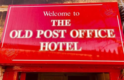 Halifax Hotel | The Old Post Office Public House & Hotel